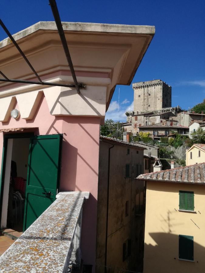 شقة Mansarda Con Solarium Panoramico Su Centro Storico Di Sarteano Vicino Alle Famose Terme Della Val D'Orcia المظهر الخارجي الصورة