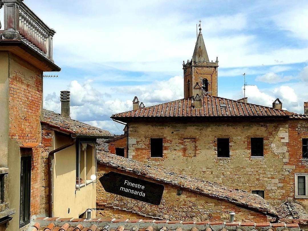 شقة Mansarda Con Solarium Panoramico Su Centro Storico Di Sarteano Vicino Alle Famose Terme Della Val D'Orcia المظهر الخارجي الصورة